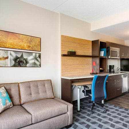Towneplace Suites By Marriott Pittsburgh Harmarville Exterior foto
